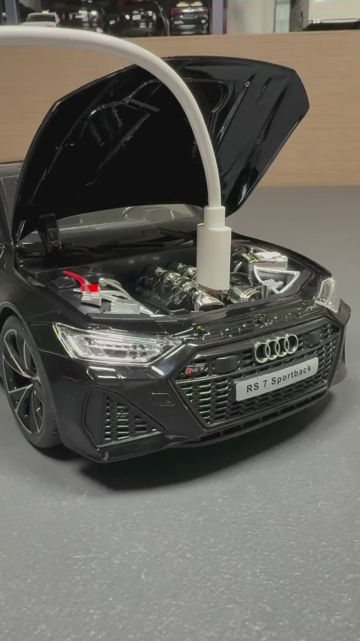 1:18 Audi RS7 Sportback Diecast Model with Remote Key