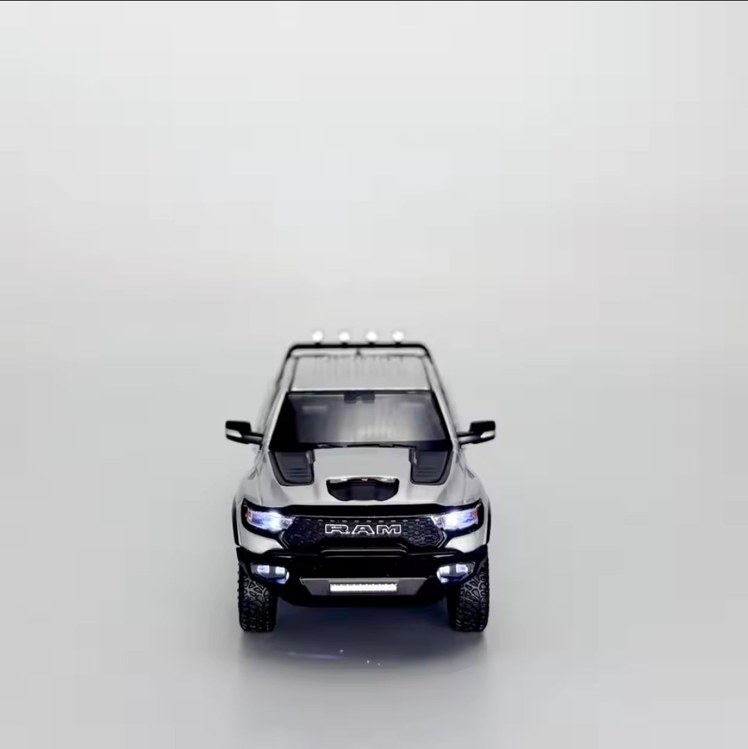 596 Model 1:64 Dodge Ram 1500 Trx 6x6 Hennessey Mammoth Diecast Model